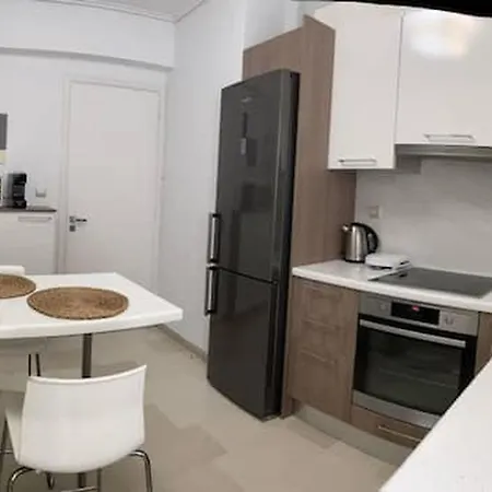 Apartment Bright & Stylish 2br With Premium Decor!