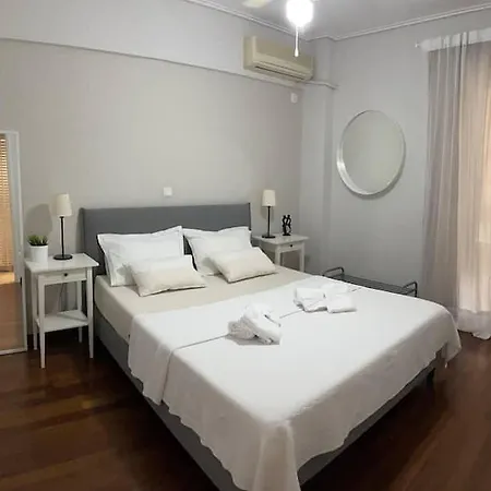 Bright & Stylish 2br With Premium Decor!